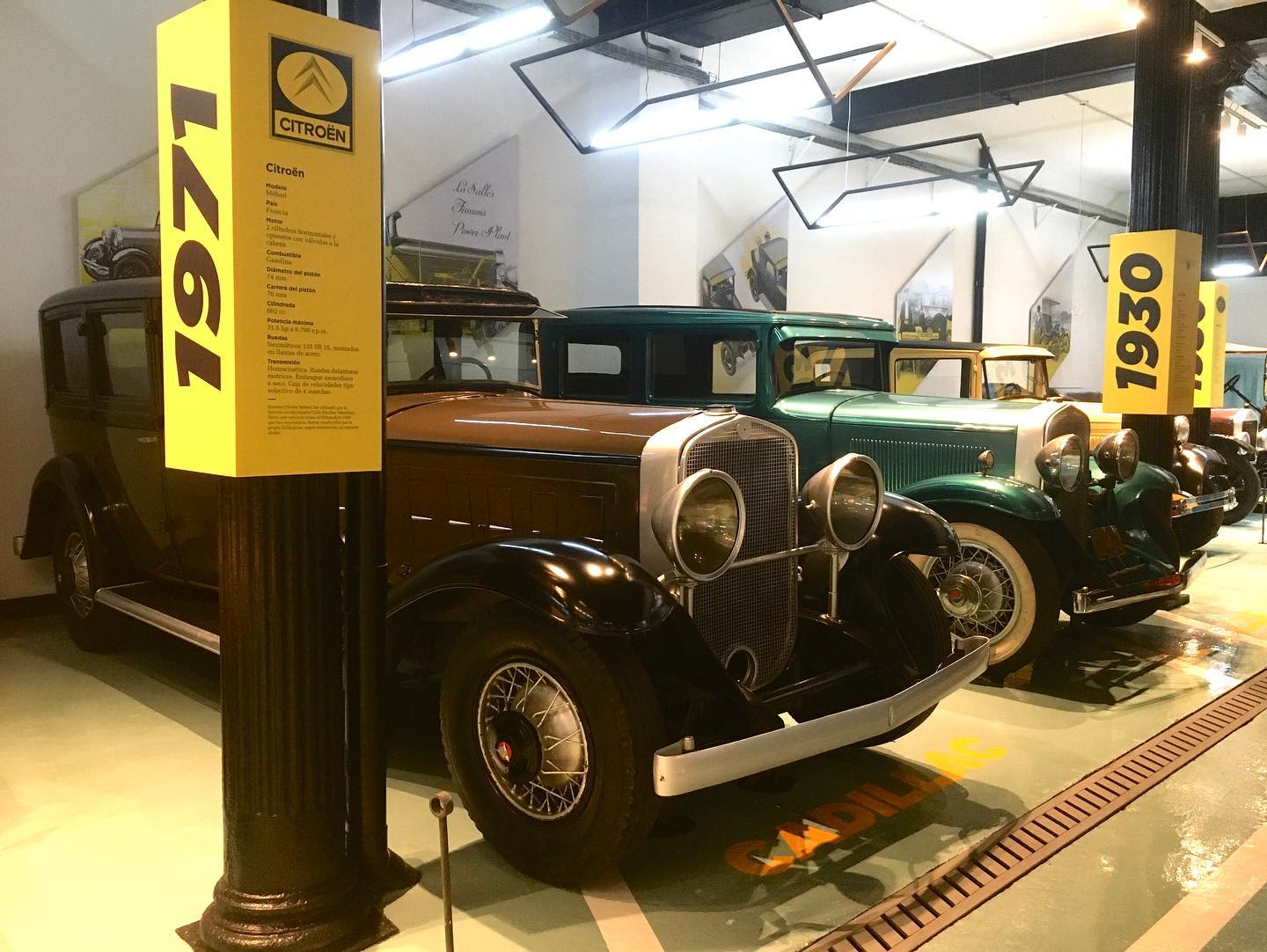 Museo del Automovil "El Garaje"
