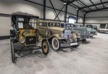 Музей на ретро автомобили „Златен Рожен“